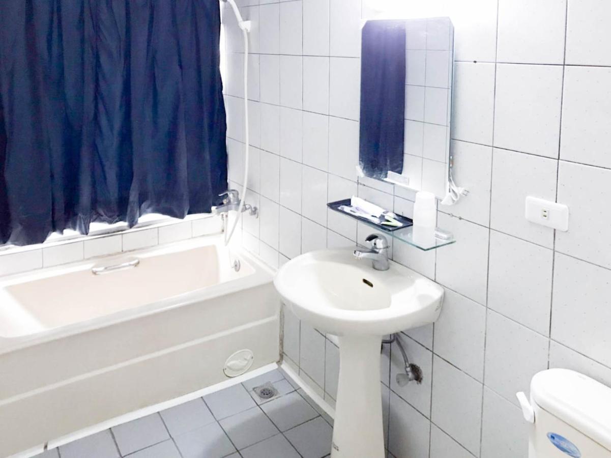 Fudi Hotel Taichung Extérieur photo